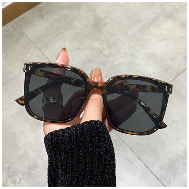 Vintage Square Sunglasses woman  Lastricks | London.