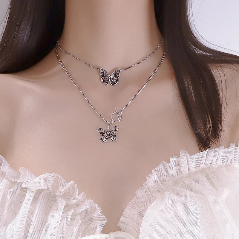 ANENJERY Silver Color Butterfly Necklace for Women Shiny Zircon Clavicle Chain Necklace Jewelry Party Gift