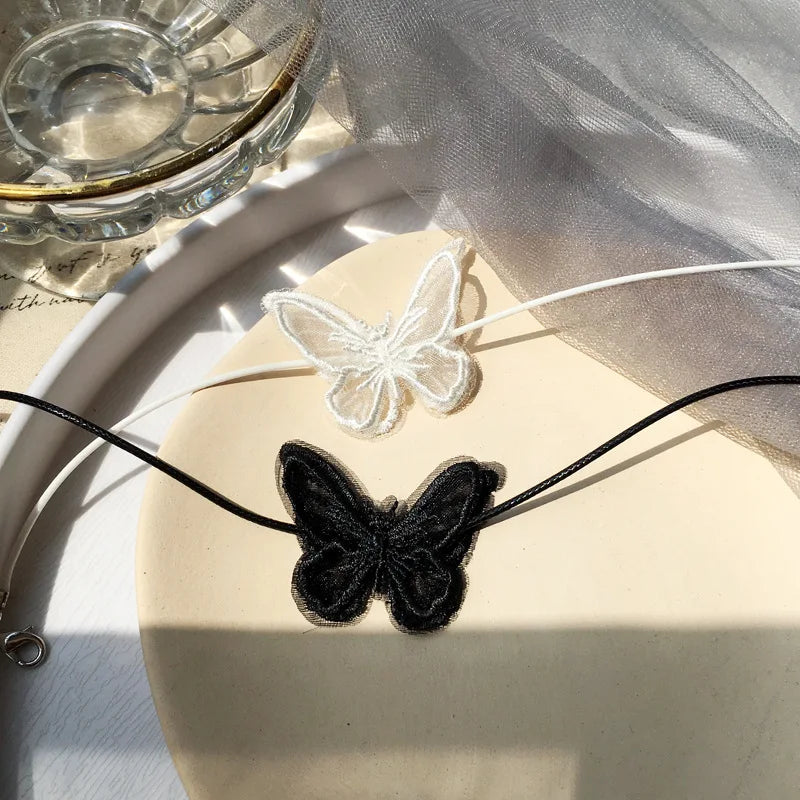 2020 New Simple Women goth Necklace Super Fairy Tale Black Butterfly Necklace Lock Lace choker Necklace for Women Banquet Gift