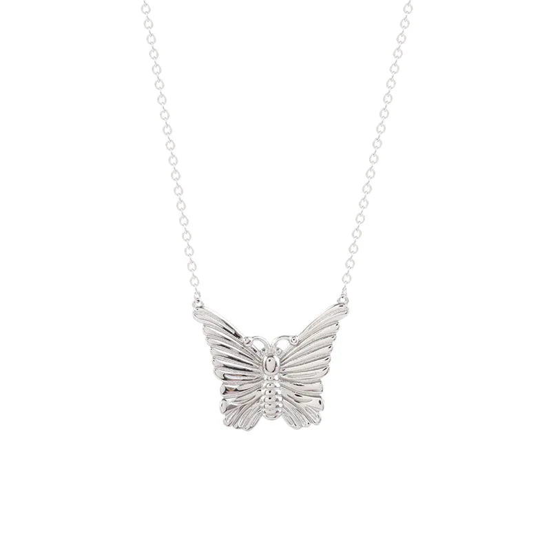 ANENJERY Silver Color Butterfly Necklace for Women Shiny Zircon Clavicle Chain Necklace Jewelry Party Gift