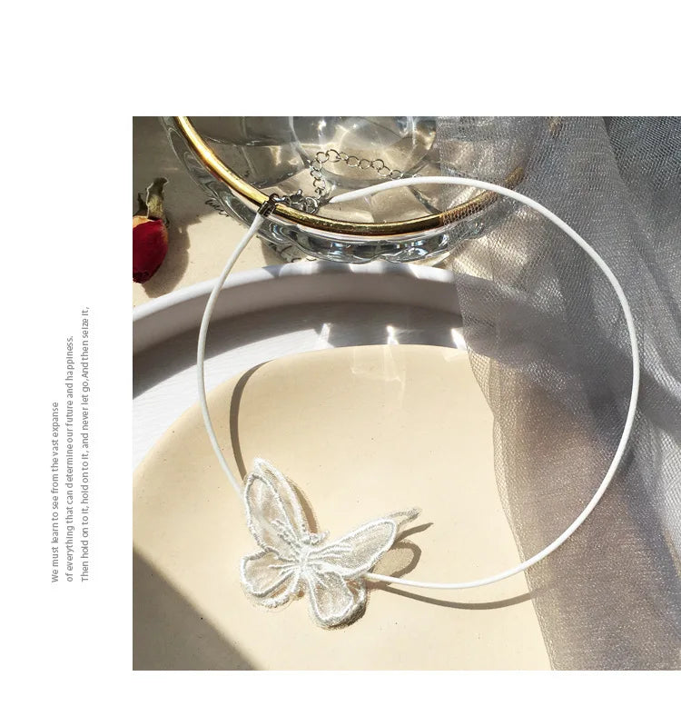 2020 New Simple Women goth Necklace Super Fairy Tale Black Butterfly Necklace Lock Lace choker Necklace for Women Banquet Gift