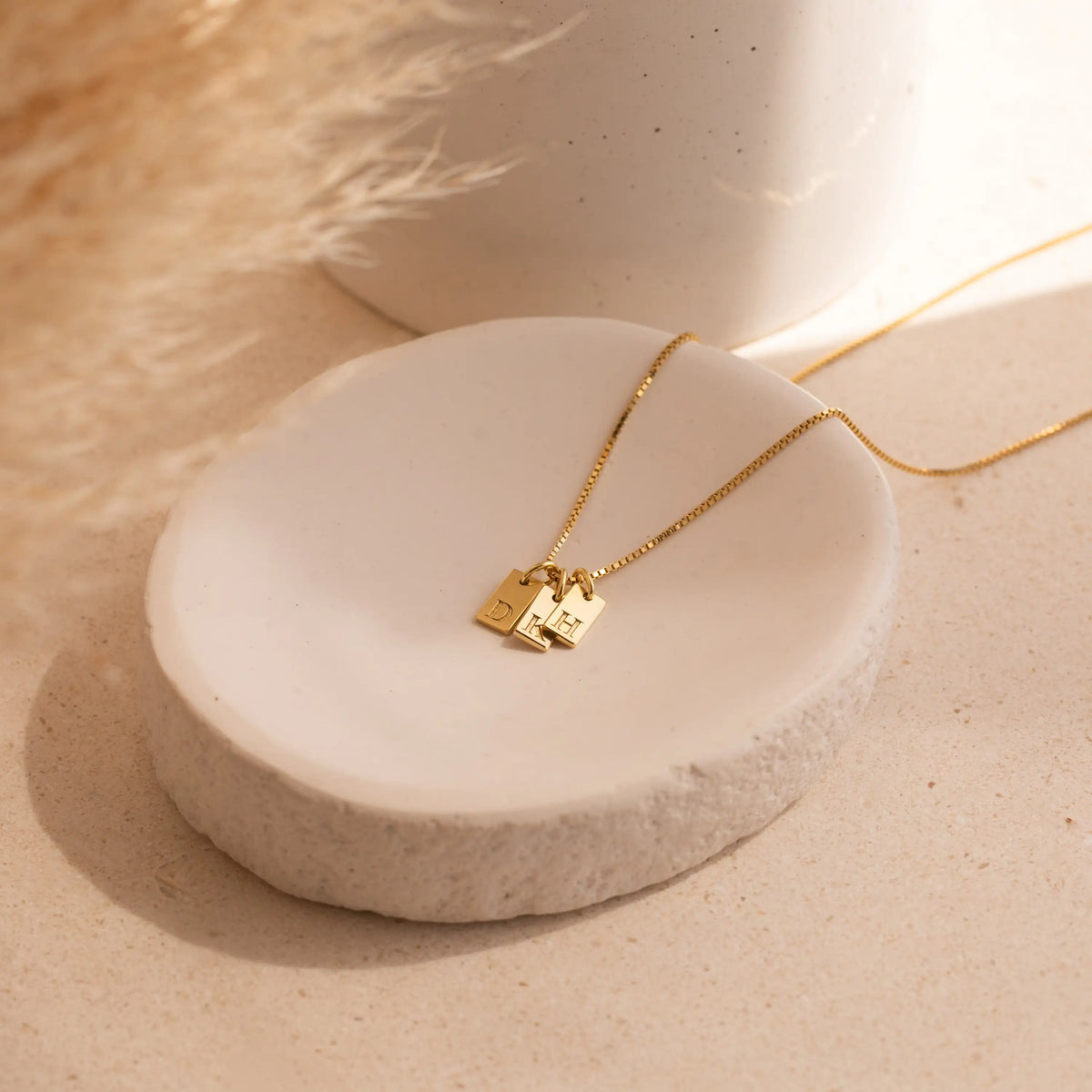 Dainty Initial Tag Necklace 18K Gold Plated Custom Etched Personalized Letter Pendant in Box Chain Gifts For Her  Women Jewelry