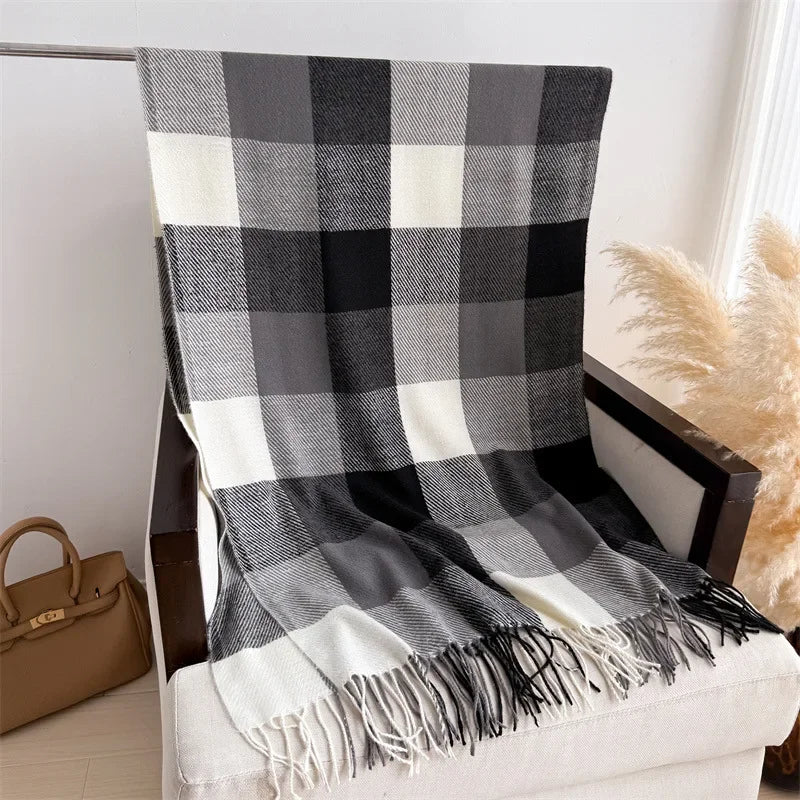 Luxury Brand Plaid Scarf Autumn Winter Women Warm Neckerchief Pashmina Lady Shawls and Wraps Casual Lattice Tassel Scarves