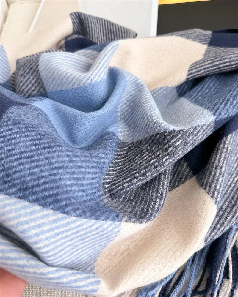 Luxury Brand Plaid Scarf Autumn Winter Women Warm Neckerchief Pashmina Lady Shawls and Wraps Casual Lattice Tassel Scarves