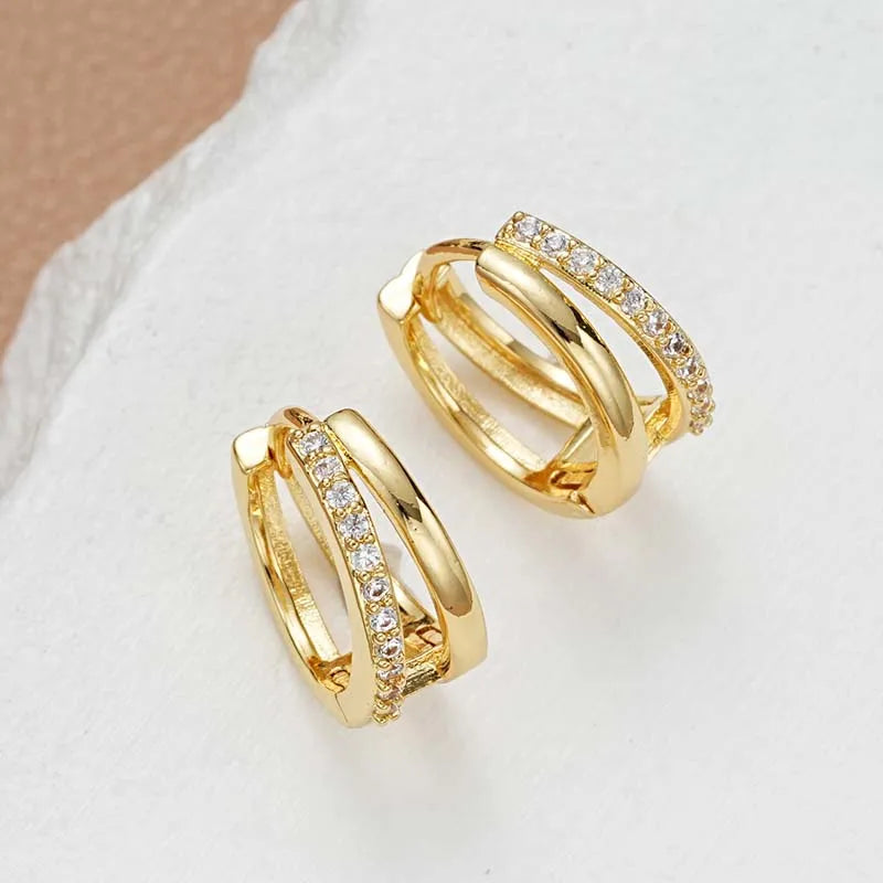 Fashion Gold Color Metal Double Layered Huggie Hoop Earrings for Women Girls Luxury Crystal Geometric Catilage Earrings Jewelry
