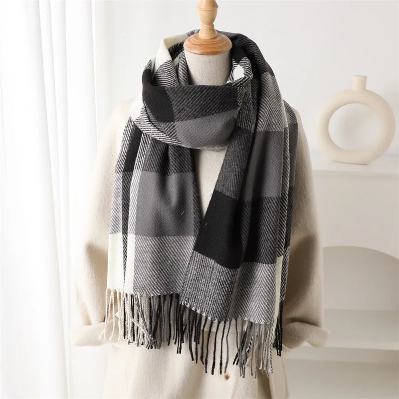 Luxury Brand Plaid Scarf Autumn Winter Women Warm Neckerchief Pashmina Lady Shawls and Wraps Casual Lattice Tassel Scarves