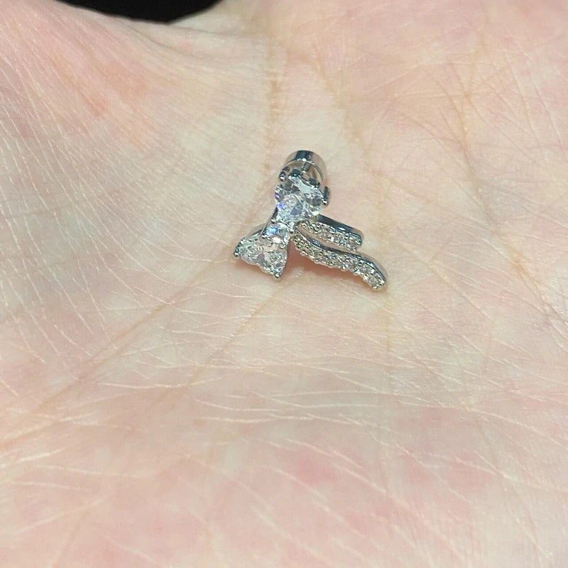 1 Pcs White Heart Bowknot Titanium Steel Ear Bone Nail Shiny Allergy Prevention Women Cochlear Accessories Piercing Earrings