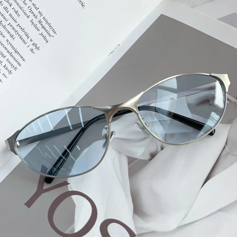 Women Stylish Hip Hop Sunglasses Men Unisex Outdoor Travel Fashion Metal Frame Goggle Shades Fashionable Street Sun Glasses