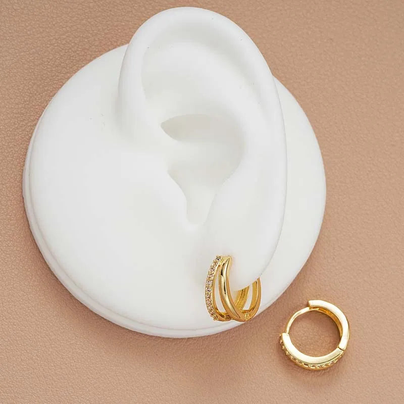 Fashion Gold Color Metal Double Layered Huggie Hoop Earrings for Women Girls Luxury Crystal Geometric Catilage Earrings Jewelry