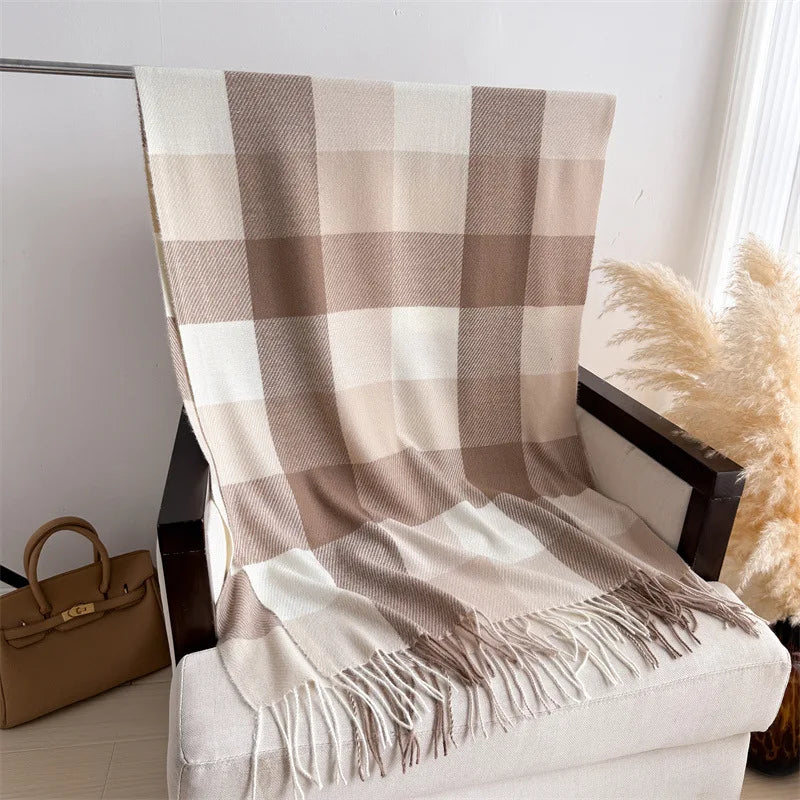 Luxury Brand Plaid Scarf Autumn Winter Women Warm Neckerchief Pashmina Lady Shawls and Wraps Casual Lattice Tassel Scarves