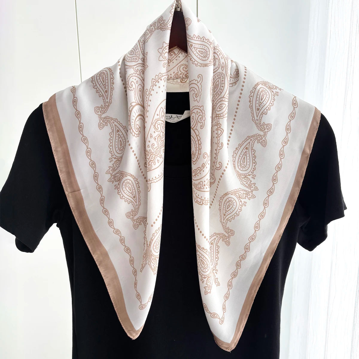 1PC Solid Color Square Scarf Women Luxury Beach Scarf Fashion Lady Hair Head Bandana Wraps Female Neckerchief Hijab Shawl