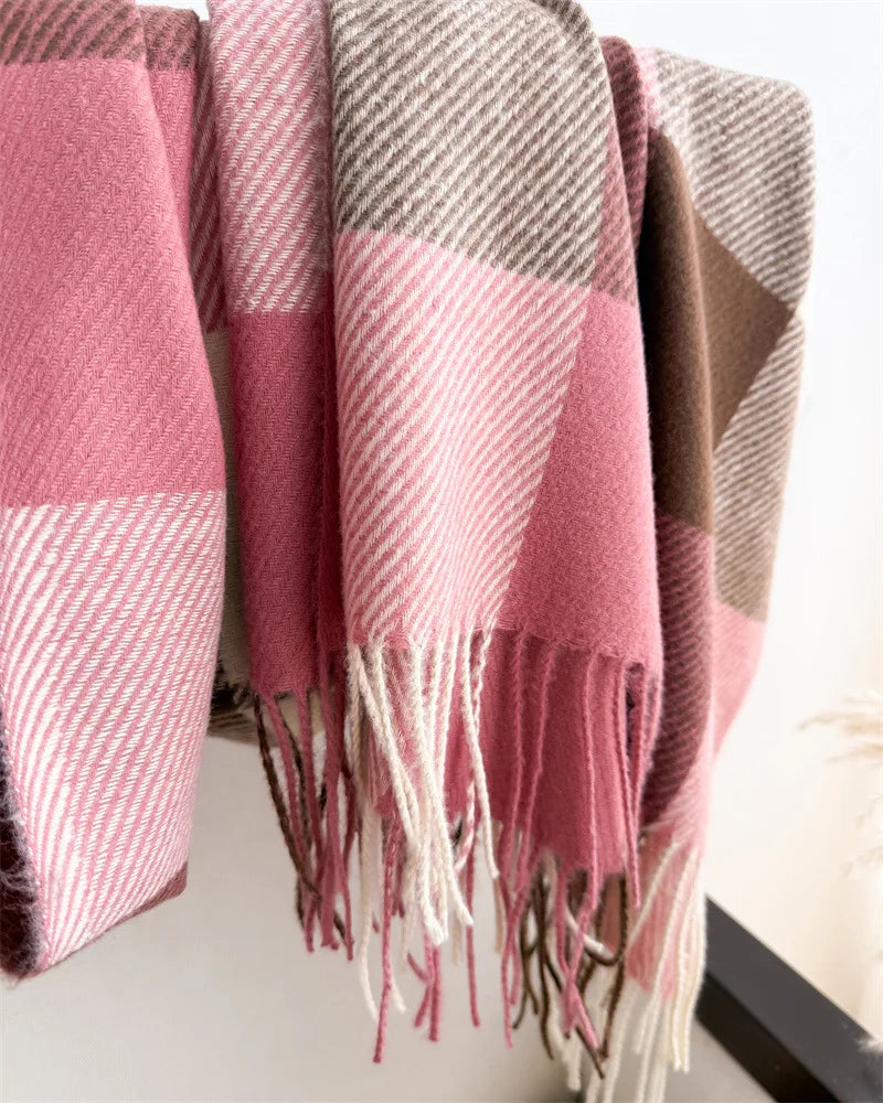 Luxury Brand Plaid Scarf Autumn Winter Women Warm Neckerchief Pashmina Lady Shawls and Wraps Casual Lattice Tassel Scarves