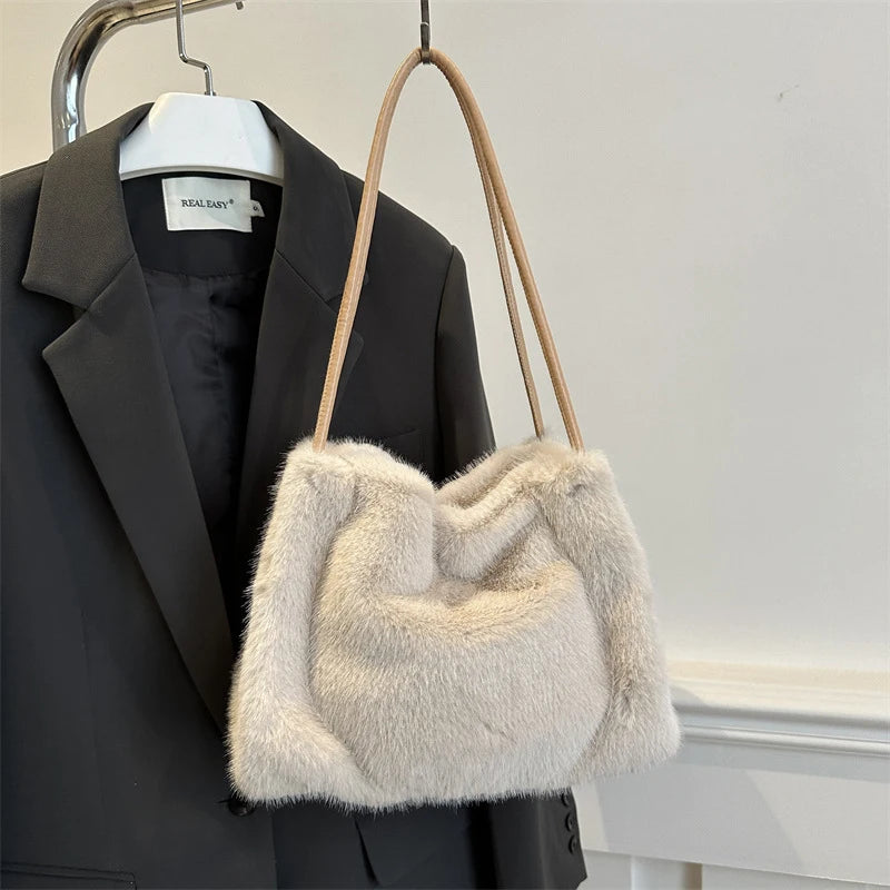 Female Autumn Winter Plush Handbag Versatile Solid Color Chain Crossbody Shopping Bag Women New Design Chain Messenger Bags