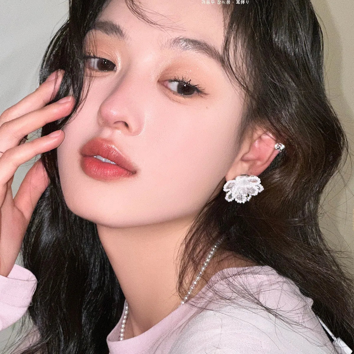 Sweet Crystal Pearl Flower Earrings For Women Elegant Fashion Zircon White Rose Flower Stud Earrings Wedding Party Jewelry Gift