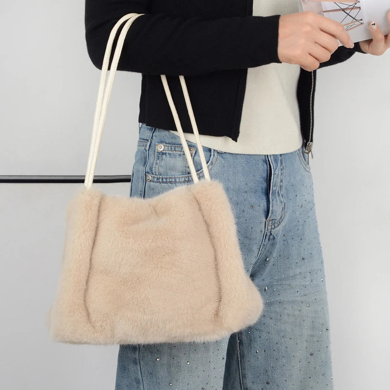 Female Autumn Winter Plush Handbag Versatile Solid Color Chain Crossbody Shopping Bag Women New Design Chain Messenger Bags