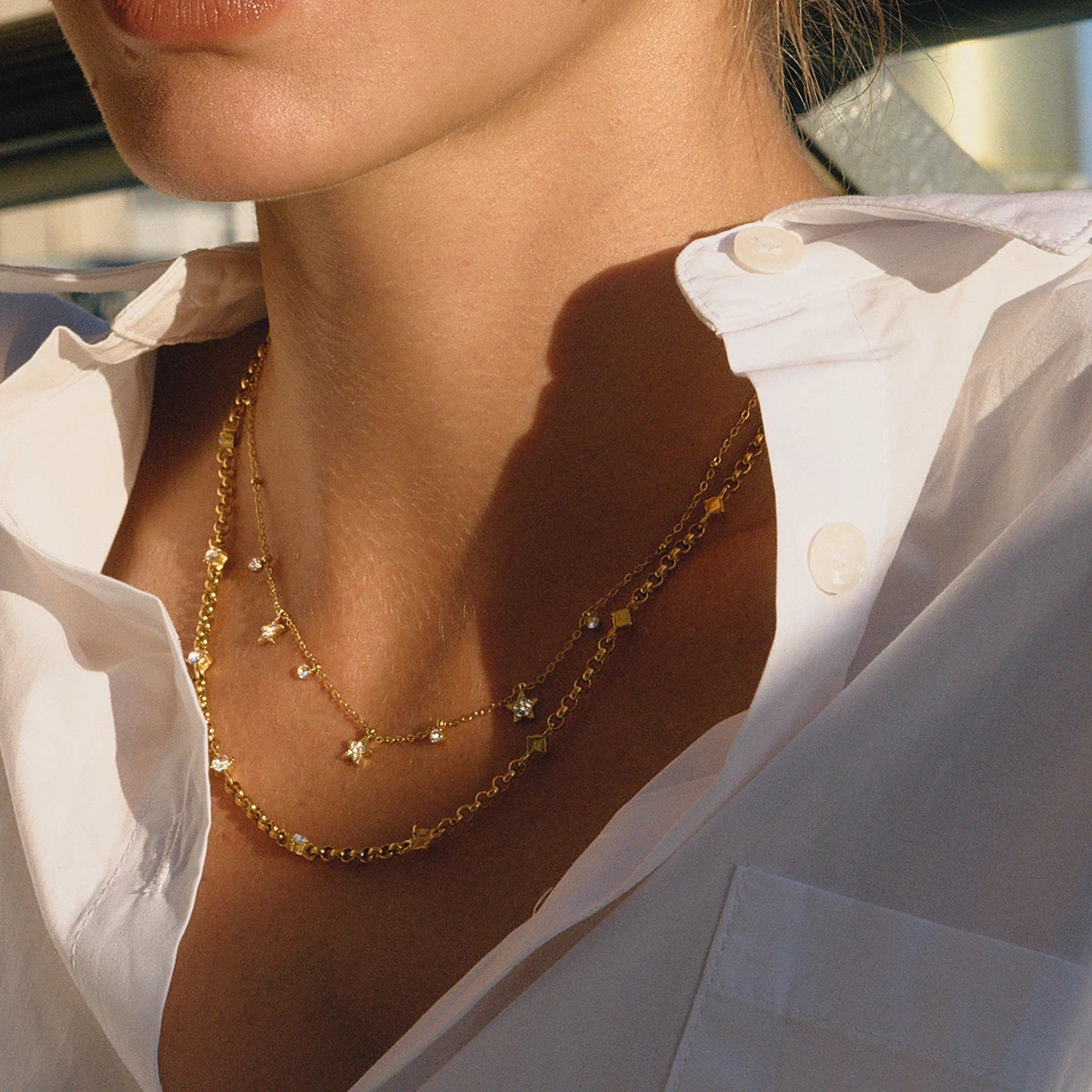 Uworld Simple Classic 18K Gold Color Plated Stainless Steel White Water Rhinestone Lightning Pendant Necklace Stackable Chain Ne