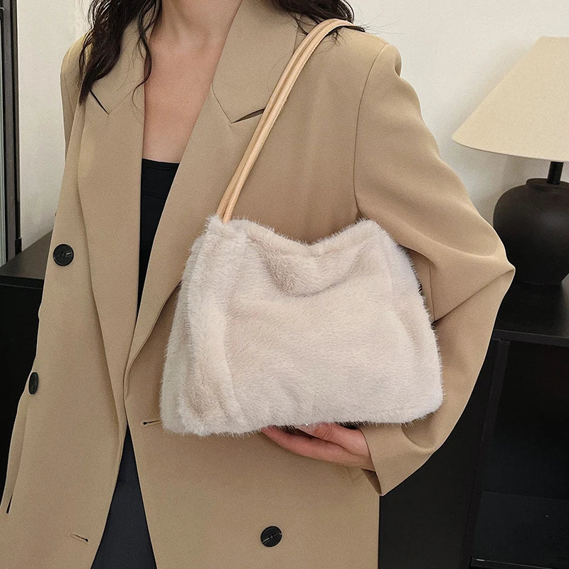 Female Autumn Winter Plush Handbag Versatile Solid Color Chain Crossbody Shopping Bag Women New Design Chain Messenger Bags