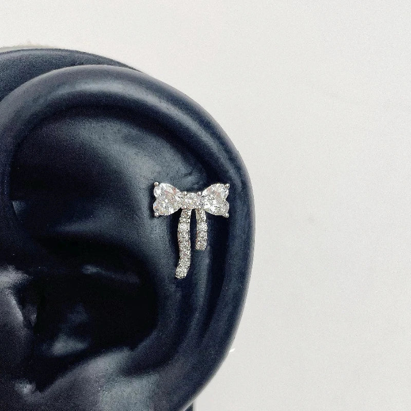 1 Pcs White Heart Bowknot Titanium Steel Ear Bone Nail Shiny Allergy Prevention Women Cochlear Accessories Piercing Earrings