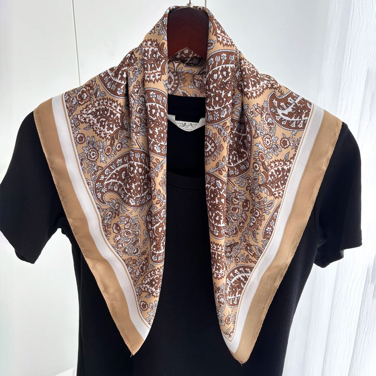 1PC Solid Color Square Scarf Women Luxury Beach Scarf Fashion Lady Hair Head Bandana Wraps Female Neckerchief Hijab Shawl
