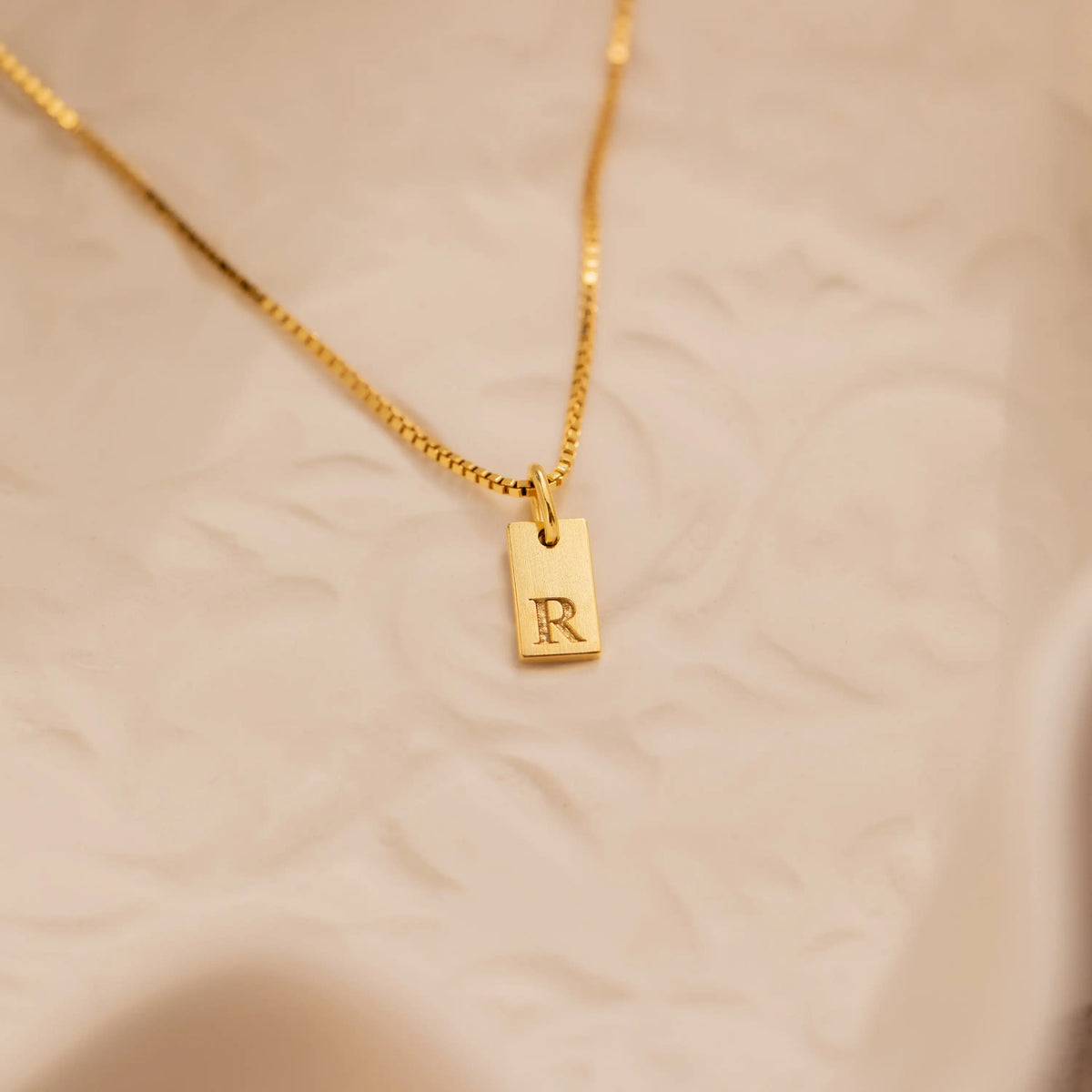 Dainty Initial Tag Necklace 18K Gold Plated Custom Etched Personalized Letter Pendant in Box Chain Gifts For Her  Women Jewelry