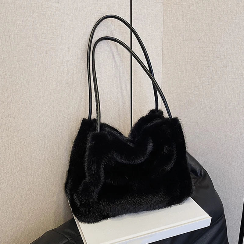 Female Autumn Winter Plush Handbag Versatile Solid Color Chain Crossbody Shopping Bag Women New Design Chain Messenger Bags