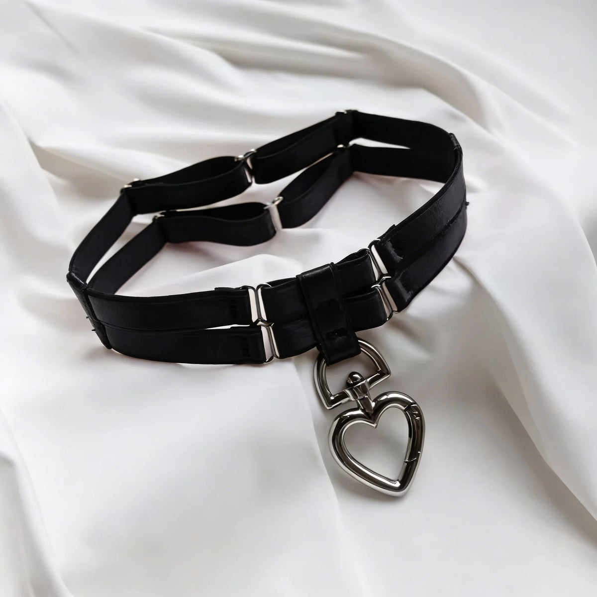 UYEE Women Colorful Tie Neck Ring Large Circle Heart Geometric Shape Accessory Belt Sweet Cool Style Iron Material for All Ages