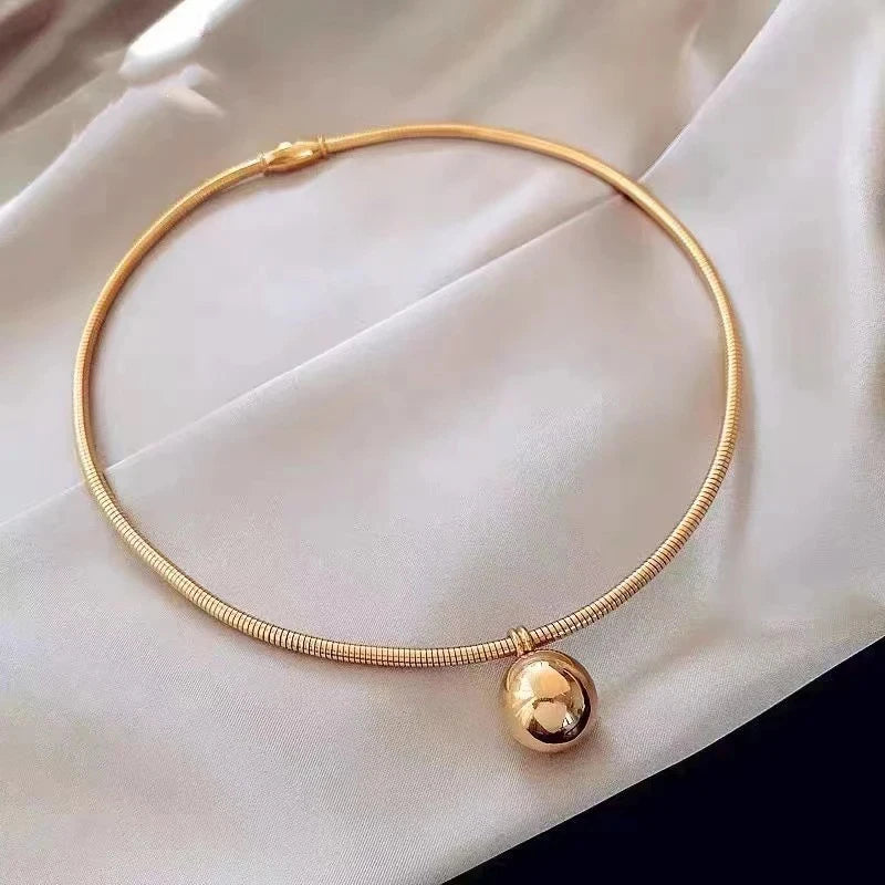 French Retro Design Metal Tube Snake Bone Chain Collar For Women's Exaggerated Stainless Steel Necklace Girls' Colorless Jewelry