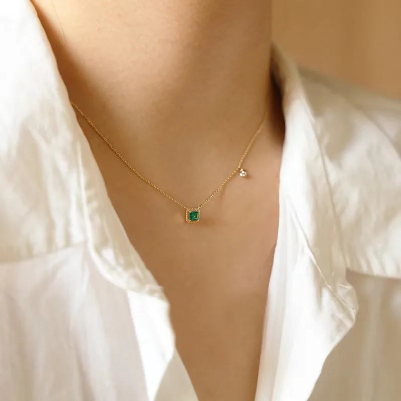 Jkeli S925 Sterling Silver Simple Emerald Crystal Chain  Necklace  Women Light Luxury Temperament Plating 18k Gold Jew   style