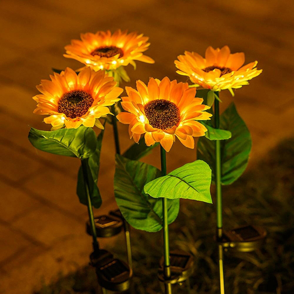 Sunflowers Solar Lawn Light   Lastricks.