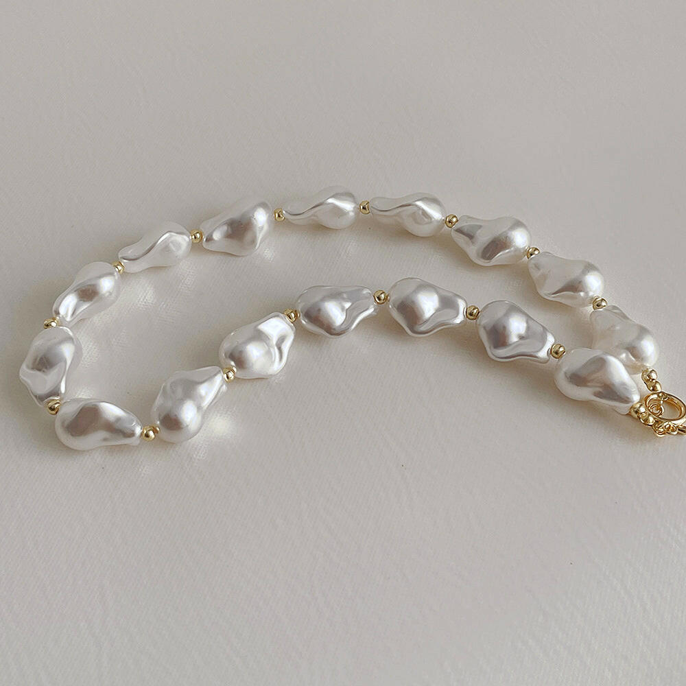 Baroque Pearl Buckle Necklace women  Lastricks | London.